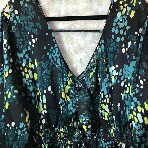 Torrid Satin Blouse Puff sleeve, Tie back, Peekaboo, Lightweight, Sexy, … - Picture 6 of 15